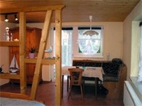 kombinierter Wohn-und Schlafraum