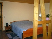 gemütliches Doppelbett