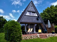 Ferienhaus Sinning Zeltdachhaus Terrassenansicht